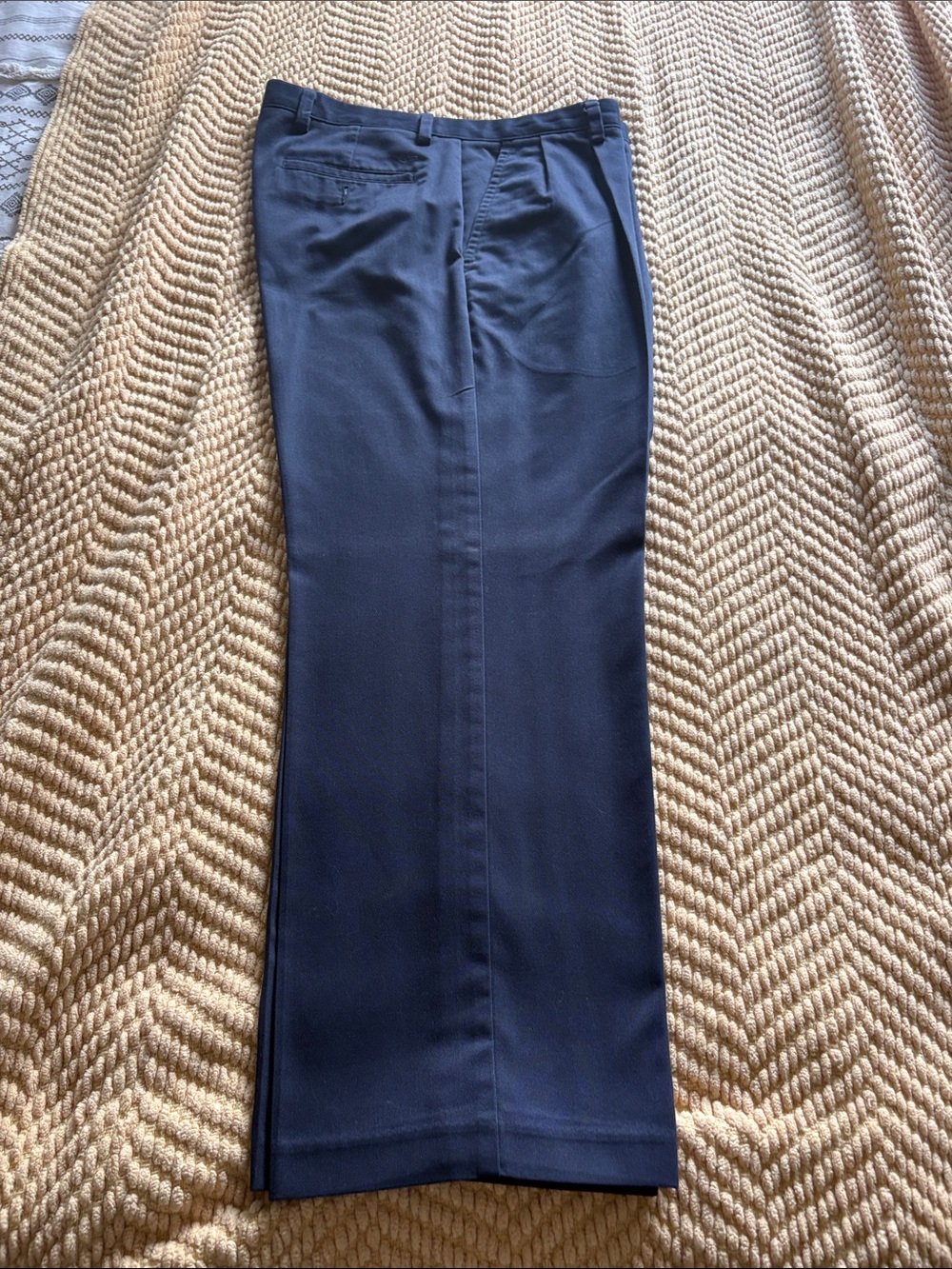 Dockers Men's Navy Flat-Front Dress Pants